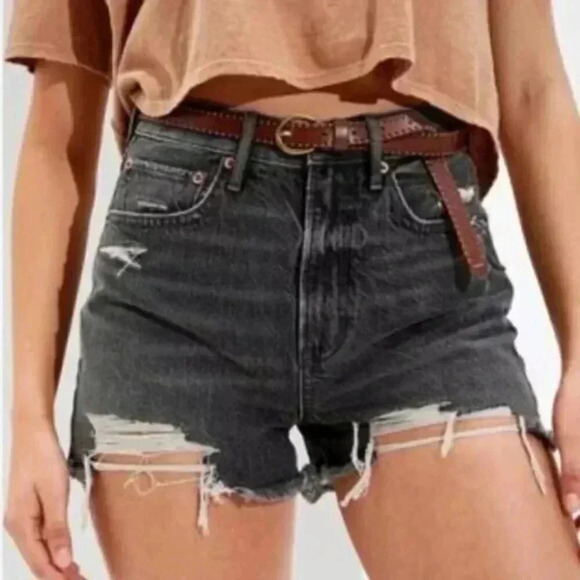 American Eagle Highest Rise '90s Boyfriend Jean Shorts Black Denim Distressed  4 - Picture 1 of 11
